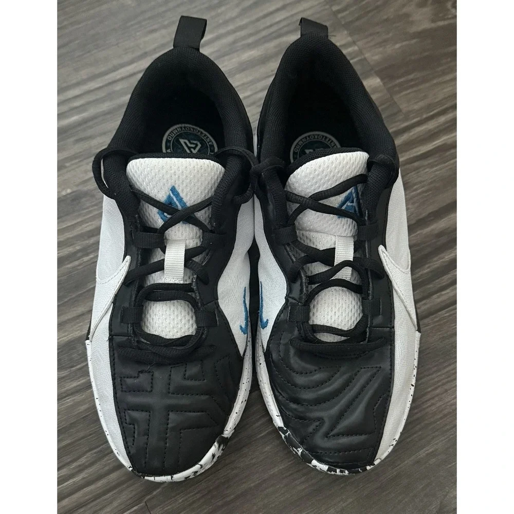 Nike Freak 5 White/Black/Photo Blue Kids'‎ Basketball Shoe Sneaker Youth Size 4